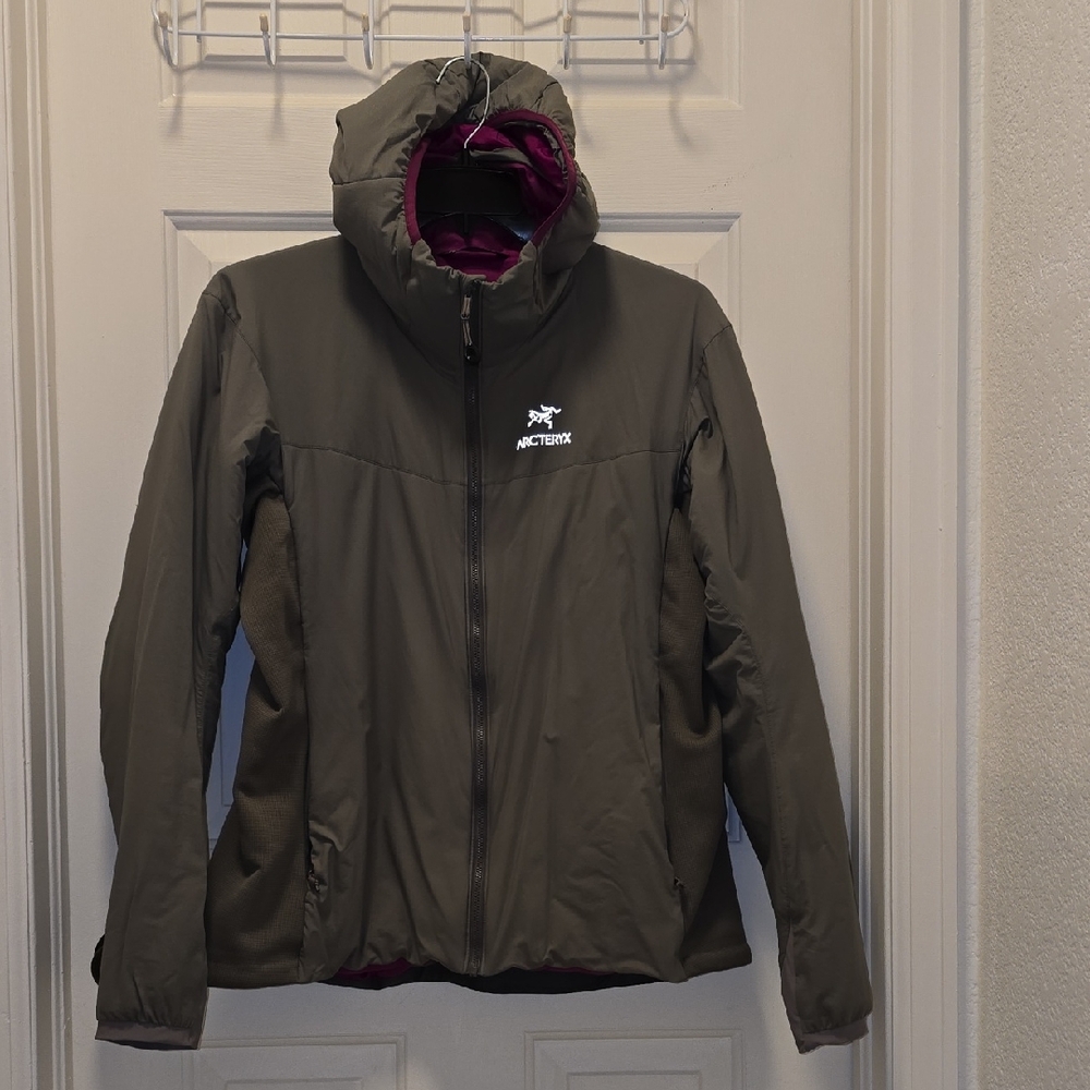 Arc'teryx Atom LT Hoody Jacket Women's XL
